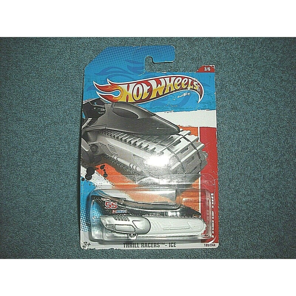 2011 Hot Wheels Thrill Racers Tread Air Black/White 195